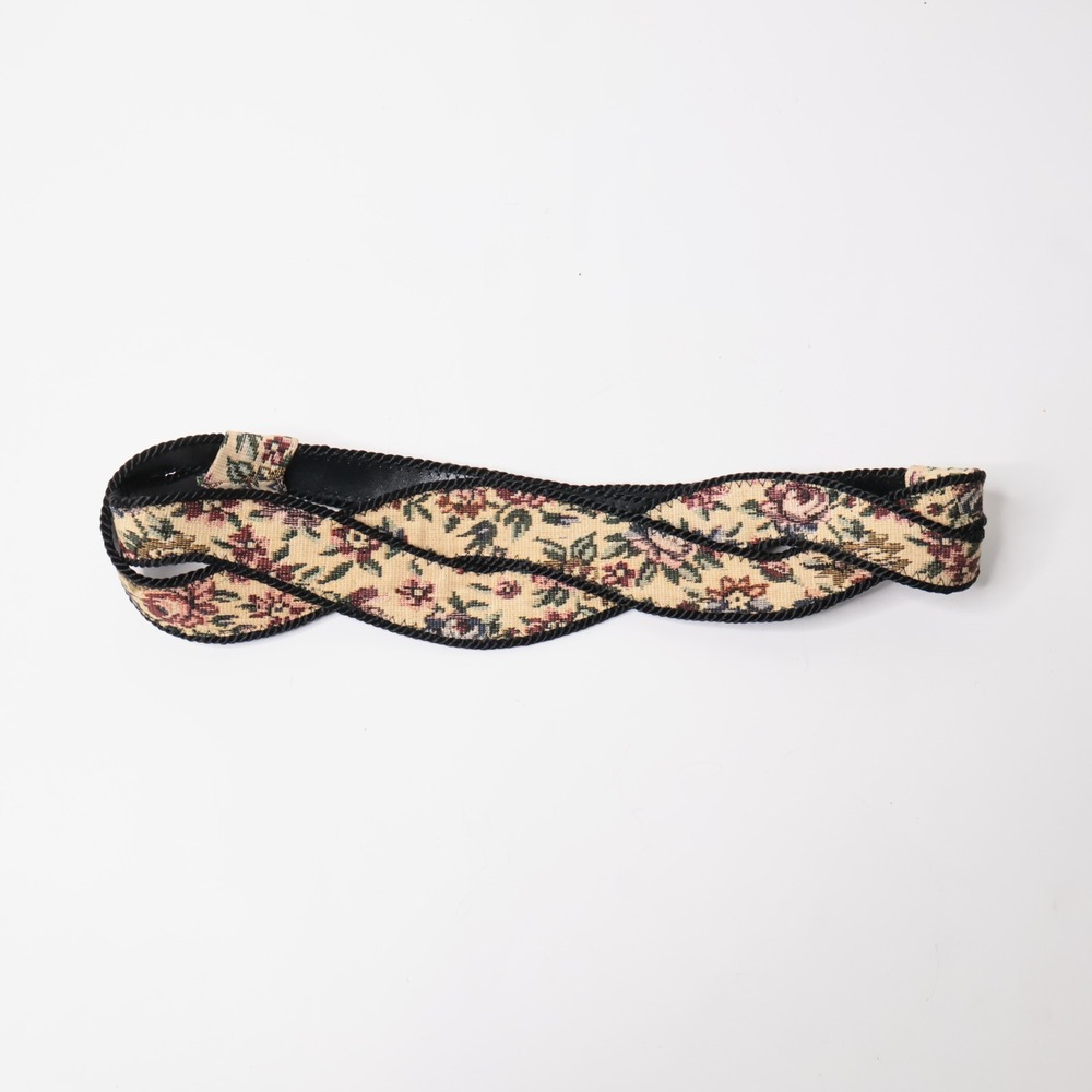 Vintage Floral Tapestry Braided Belt Black Trim Woven 90s Romantic Retro Cottage